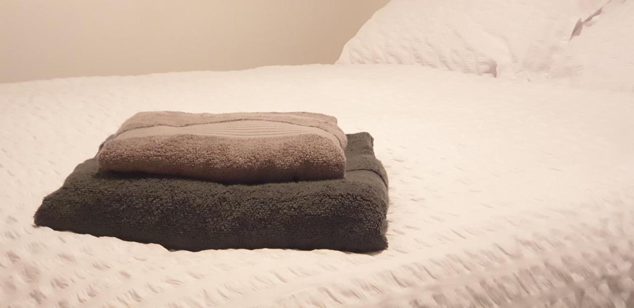 Comfort Stay Rooms Brighton Bagian luar foto